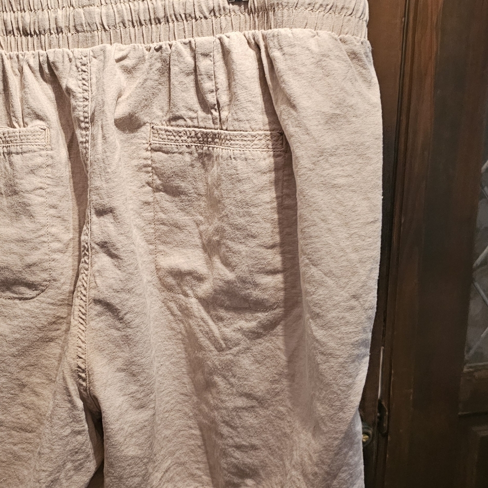 Neutral Beige Drawstring Shorts - Picture 4 of 9
